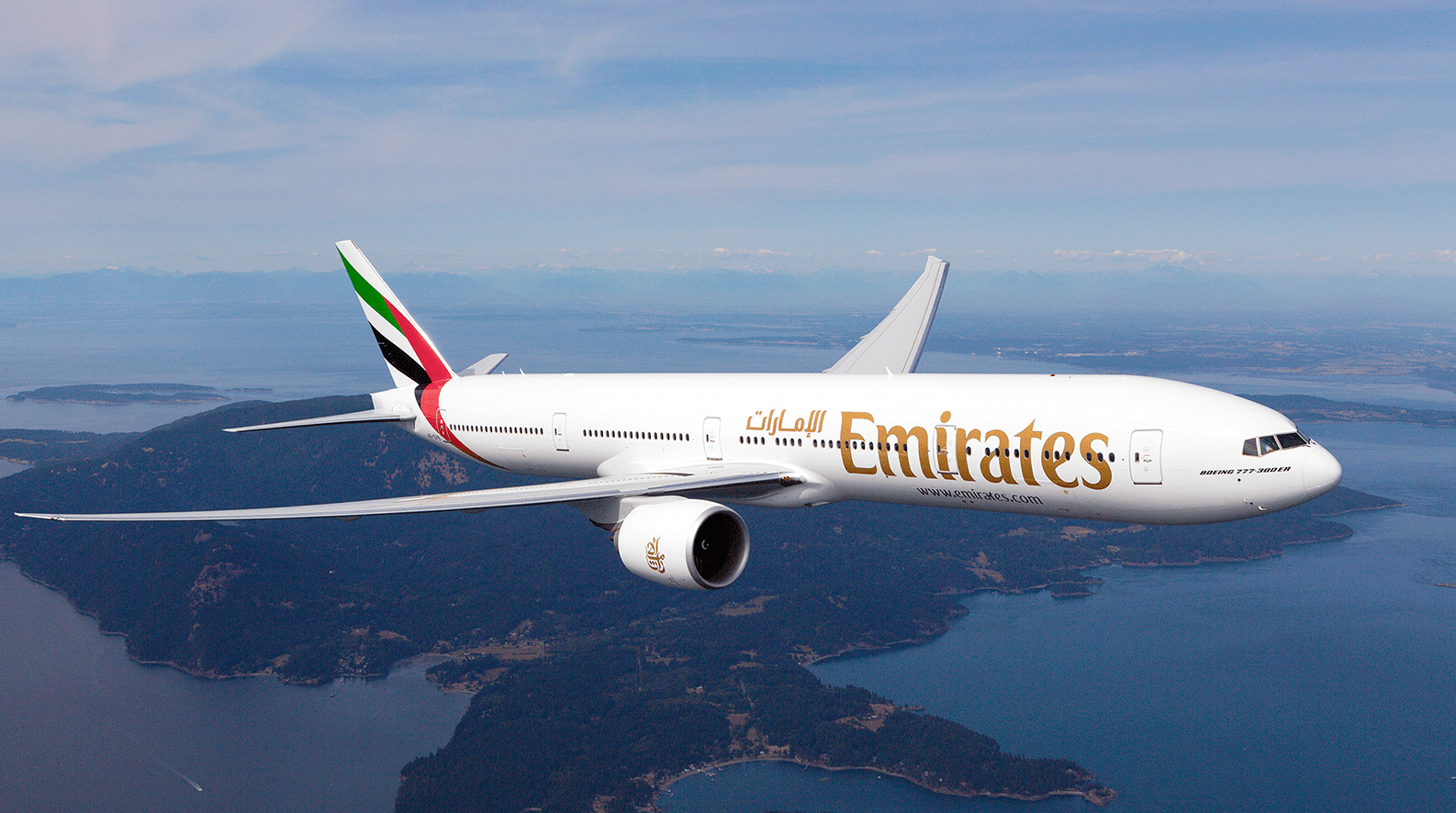 Emirates flight suffers damage after hitting 36 flamingos 5 Emirates flight suffers damage after hitting 36 flamingos