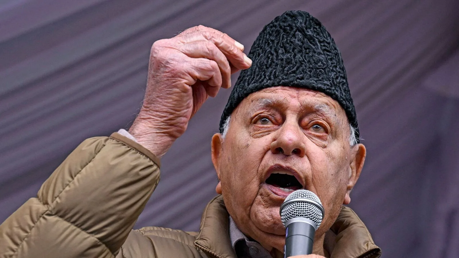 J-K terror attacks spark row as Farooq Abdullah says problems with Pakistan won't be solved by military action but...