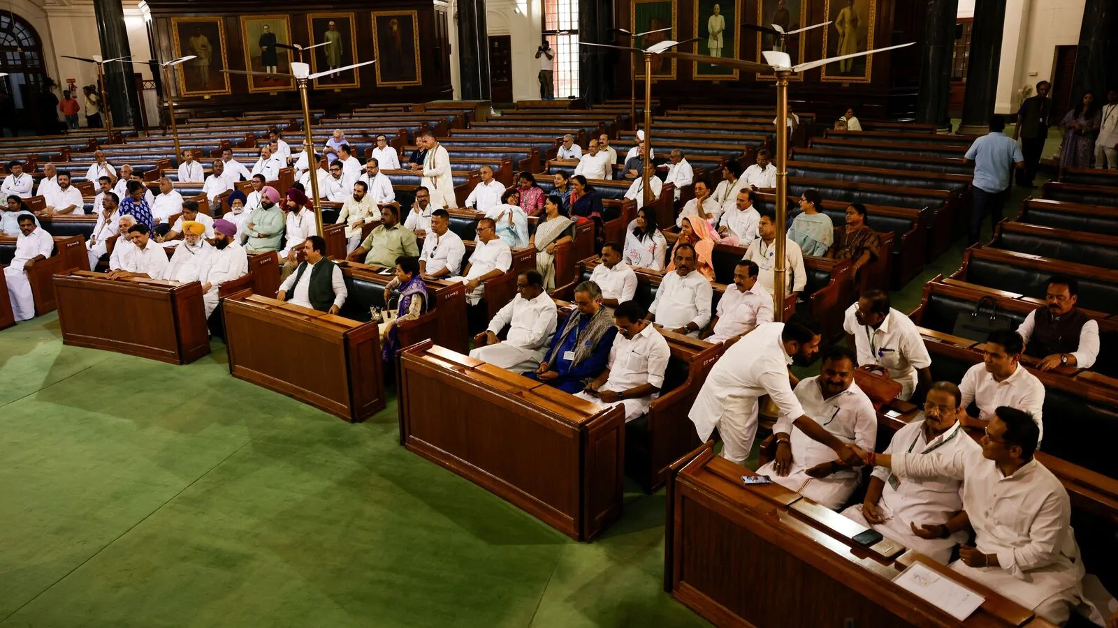 Who will be the pro-tem speaker of 18th Lok Sabha? What is the role in the inaugural session? 5 points