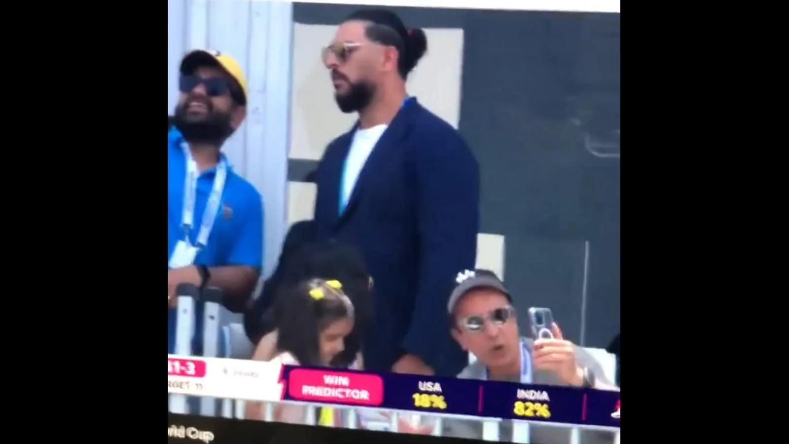 Yuvraj Singh’s awkward selfie moment at T20 World Cup between Ind and USA. Viral video | Trending